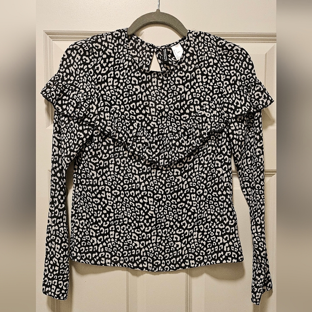 Divided XS long sleeve